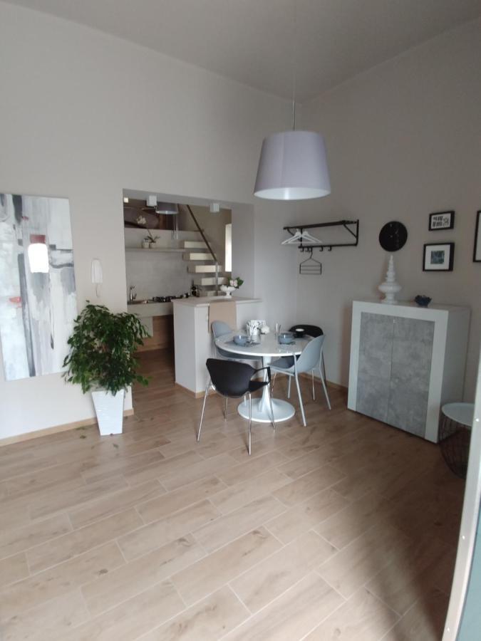 Diadumeno Superior Apartment Venosa Esterno foto